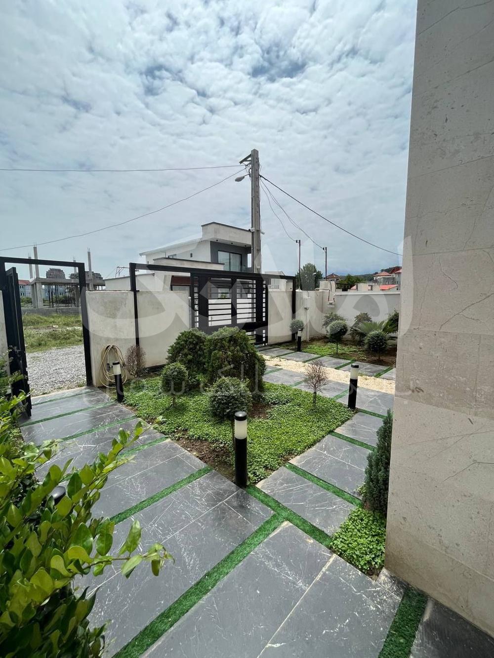 ویلا دوبلکس استخر دار